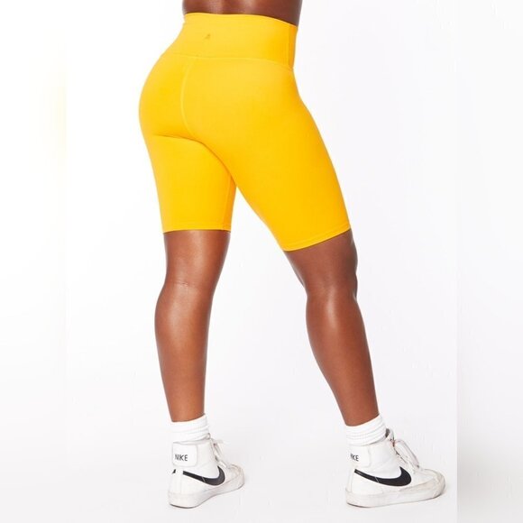 SoulCycle | Milestone High Rise logo Bike Short 8" in Orange - Picture 8 of 8